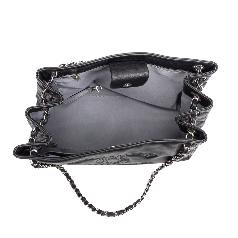 Chanel CC Drawstring Chain Tote - Picture 9 of 11